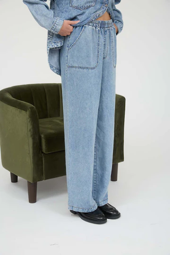 WASHED CHAMBRAY ELASTIC WAIST WIDE LEG PANTS