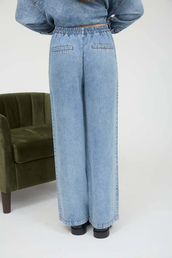 WASHED CHAMBRAY ELASTIC WAIST WIDE LEG PANTS