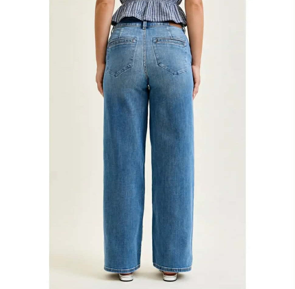 Judy Blue Column Trouser Jean Short Inseam