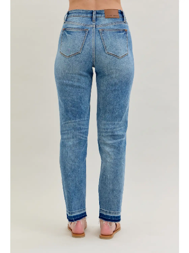 Judy Blue Rigid Magic Release Hem Boyfriend Jeans Size Inclusive