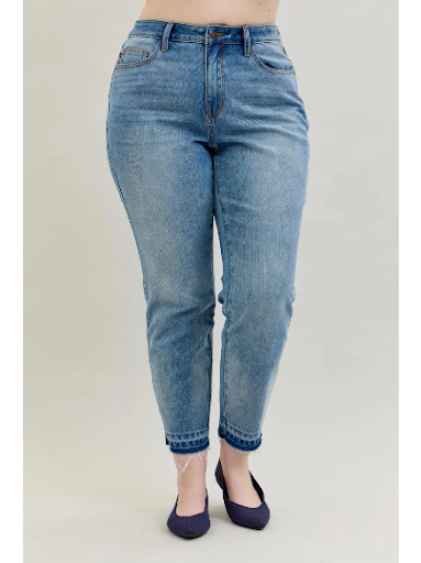 Judy Blue Rigid Magic Release Hem Boyfriend Jeans Size Inclusive
