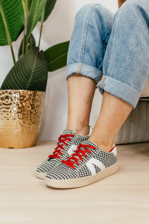 Corky Bama Sneakers