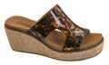 Corky Kiss and Tell Tortoise Wedge