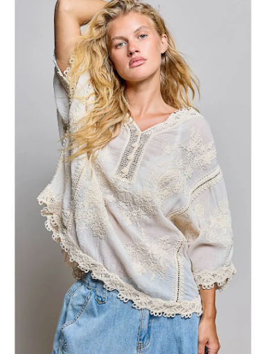 BOHO V-Neck Short Sleeve Floral Embroidered Crochet Blouse Top One Size 0 to 12